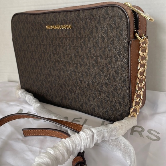 Michael Kors Handbags - COPY - NWT Michael Kors Crossbody Bag.